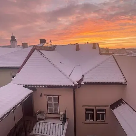 Historical Zaffir House - Market Square Hébergement de vacances
