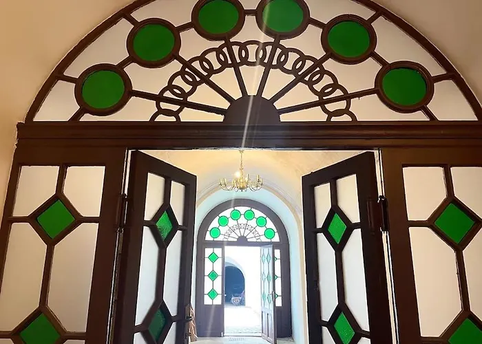 Historical Zaffir House - Market Square Semesterbostad *