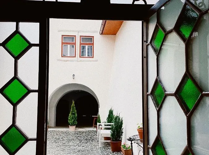 Semesterbostad Historical Zaffir House - Market Square Levoča